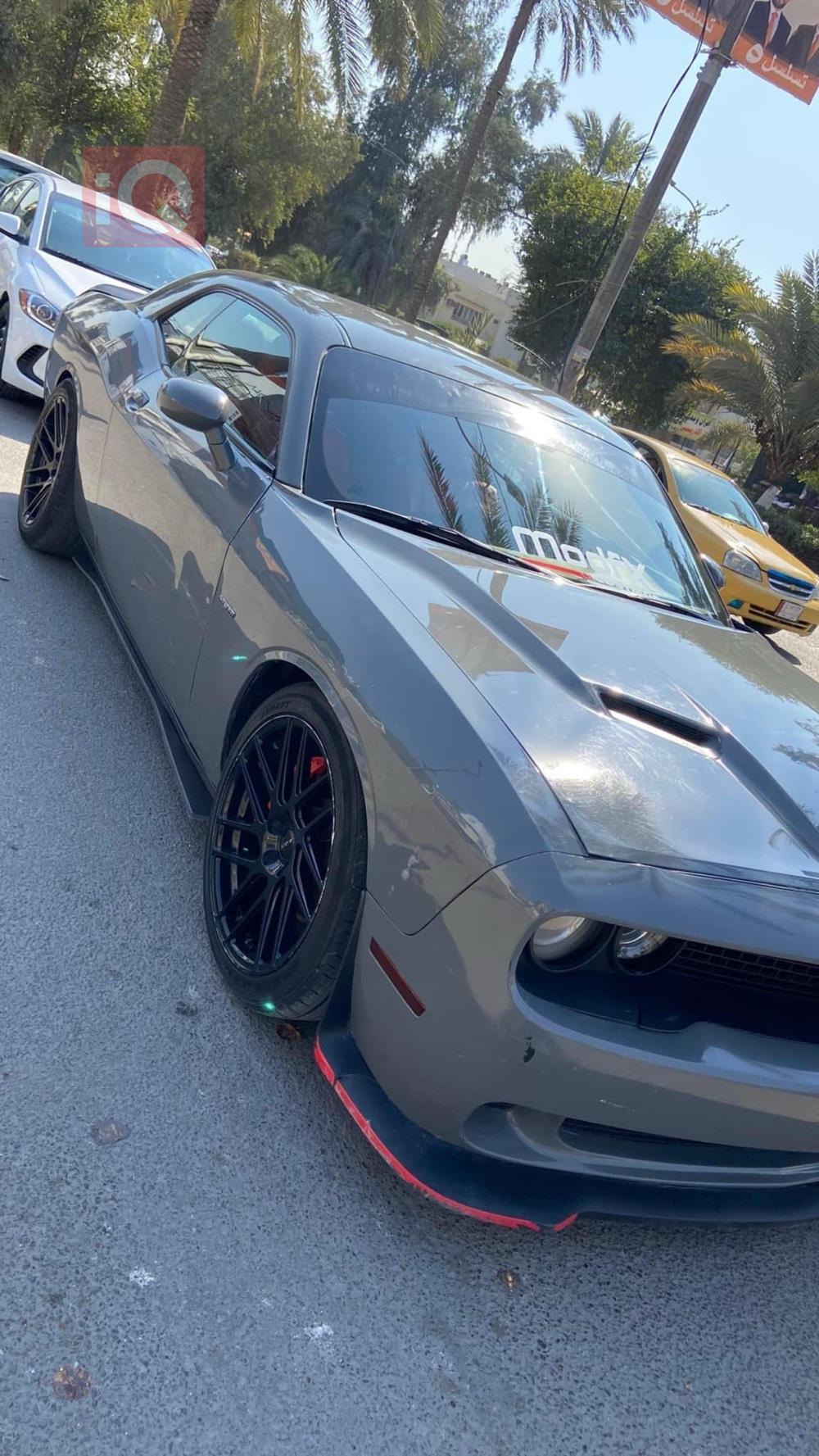 Dodge Challenger